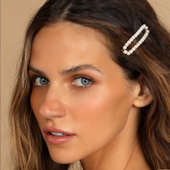 Lulus Crown Jewel gold hair pin set - Picture 2 of 5